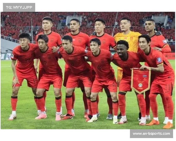 国足返沈阳备战东亚杯末轮 总结技战术短板加强攻防配合